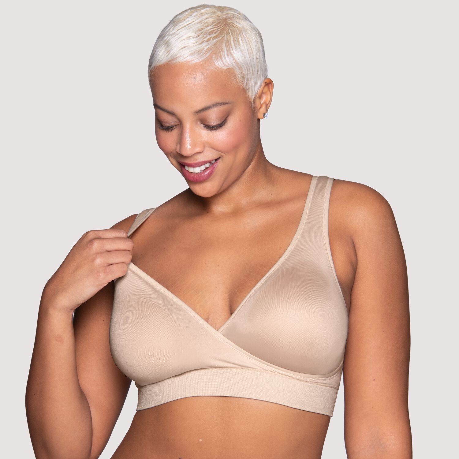 17 Nursing Bras So Comfortable, You'll Wear Them Long After You Stop  Breastfeeding in 2023